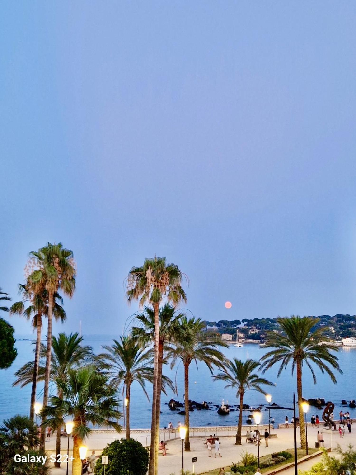 Cozy Studio, Sea View, Old Town, Near Beaches Antibes Extérieur photo